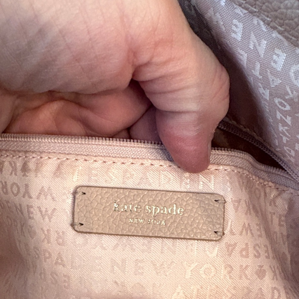RARE kate spade leather Larchmont avenue logo penny tote, soft pink colour - Picture 7 of 9